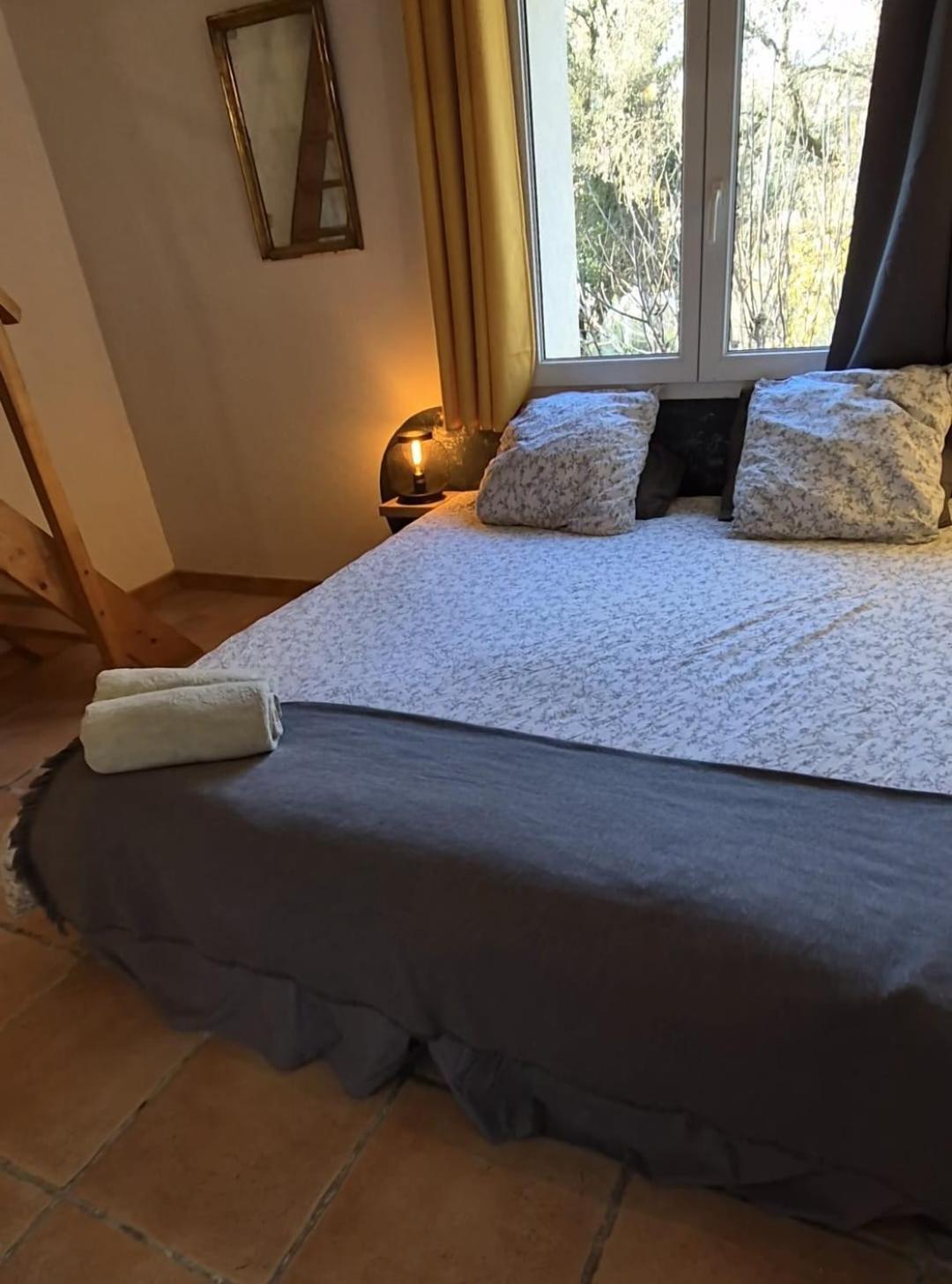 Les Chambres De L'Issole- Le Mas De Maupasset Cabasse ภายนอก รูปภาพ